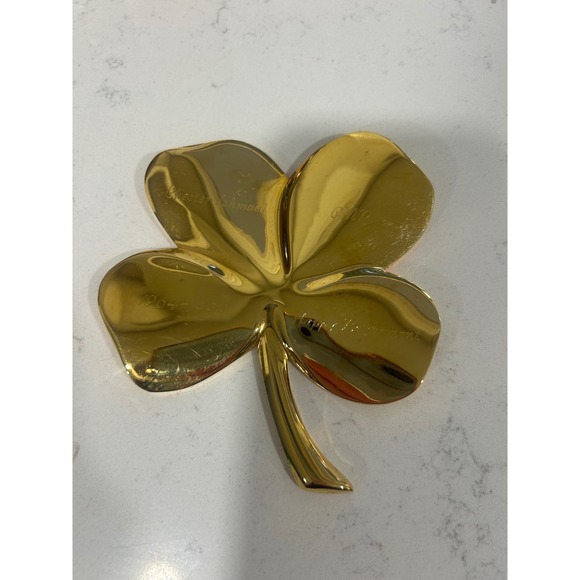 Gerity Products Other - Gerity 24K Gold Electroplate Four Leaf Clover Paperweight Happy Retirement GMP